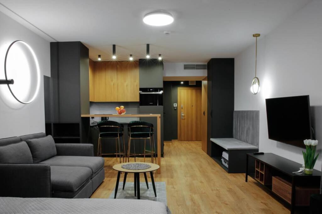 Apartament 4Th Floor 卢布林 外观 照片